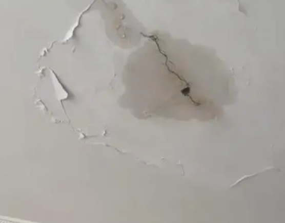 扶余阳台漏水维修公司分享下屋面防水工程质量问题原因分析